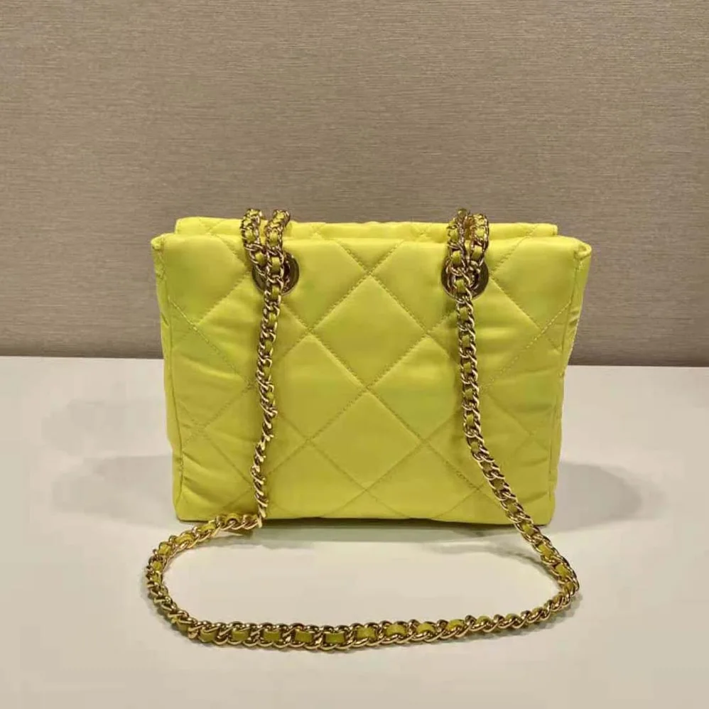 Prada Re-Edition 1995 Chaîne Re-Nylon Tote Bag for Women in Lime