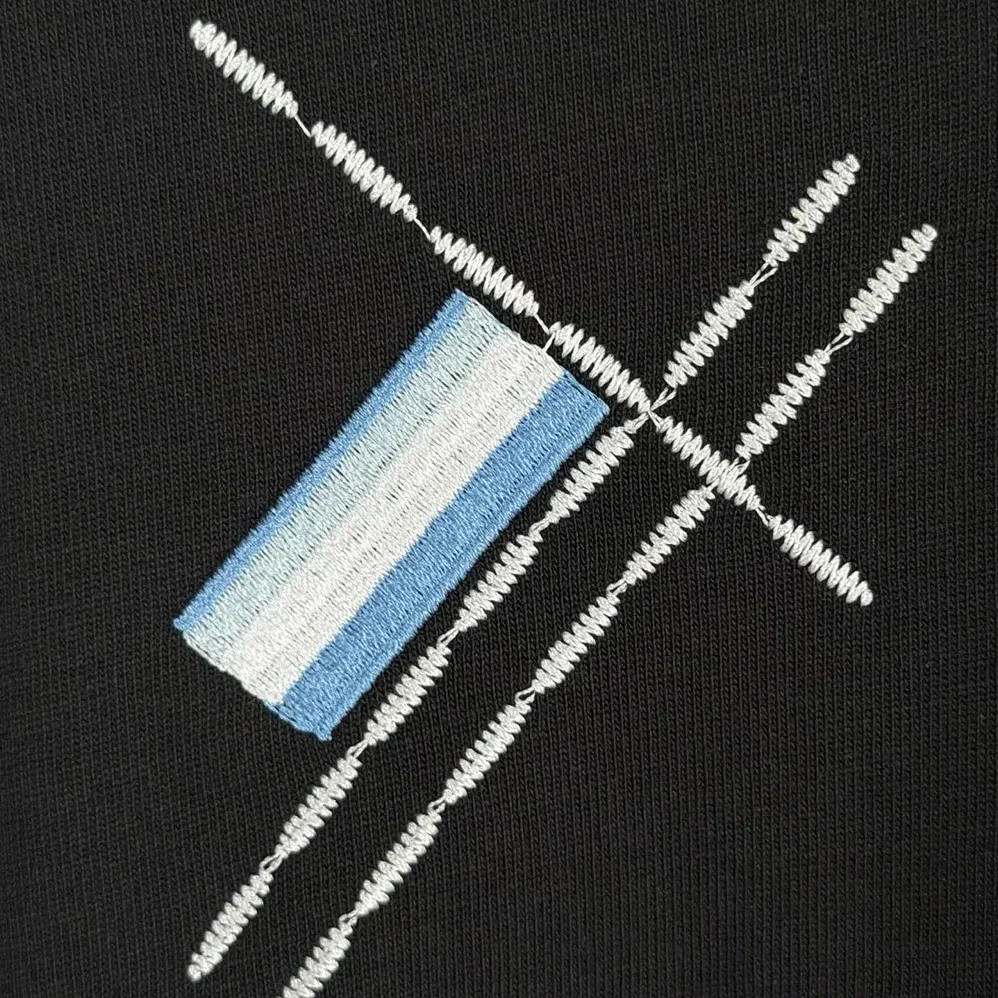 Fendi Dark Blue Cotton T for Men in shirt