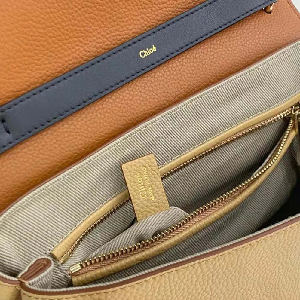 Chloe Penelope Medium Soft Shoulder Bag for Women in Gold