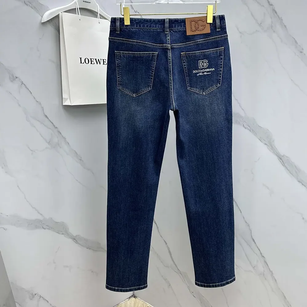 Dolce Gabbana D&G Regular-Fit Cotton Jeans With Tag-GYJCCZG8 for Men Dolce Gabbana D&G Regular-Fit Cotton Jeans With Tag-GYJCCZG8 for Men