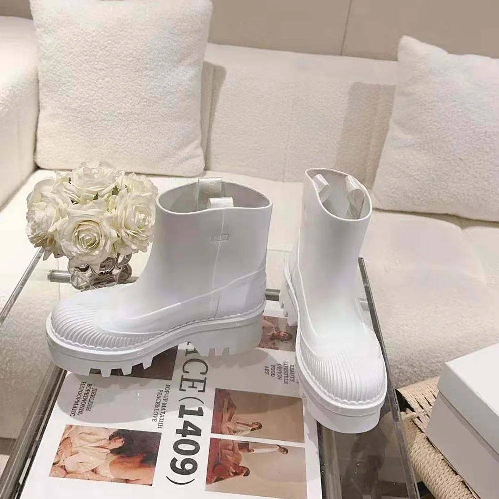 Chloe Raina Rain Boot for Women in White Chloe Raina Rain Boot for Women in White