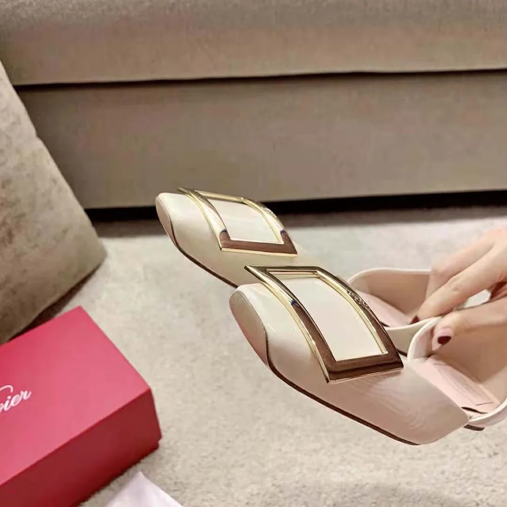Roger Vivier Trompette Dorsay Metal Buckle Ballerinas in Patent Leather for Women in White
