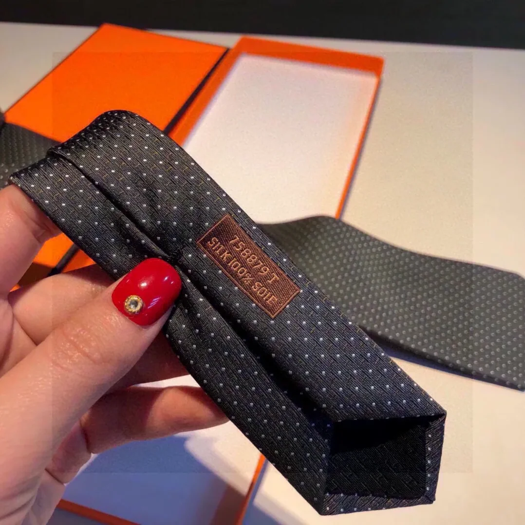Hermes Tie 7 Faconnee New H Tie Noir Hermes Tie 01 for Men's