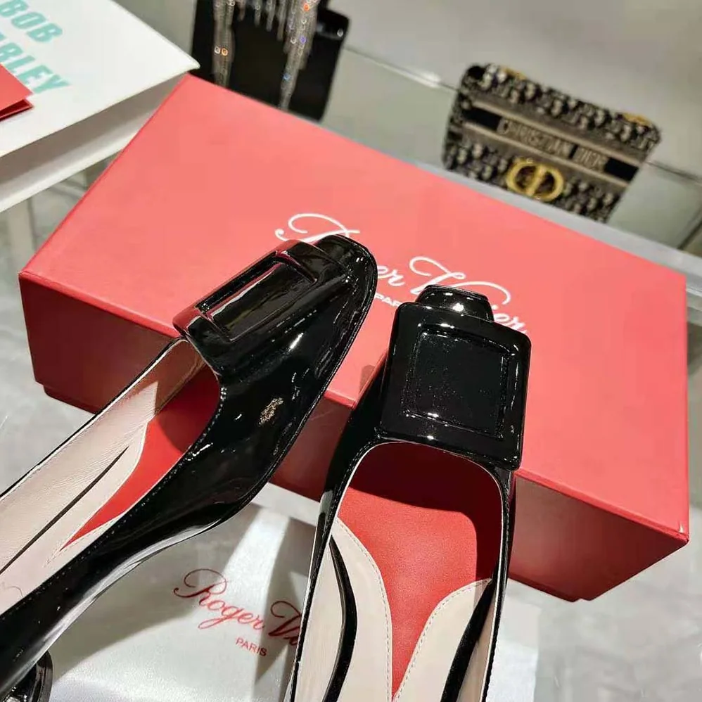 Roger Vivier Strass Heel Covered Buckle Ballerinas in Nappa Leather for Women in Black Roger Vivier Strass Heel Covered Buckle Ballerinas in Nappa Leather for Women in Black