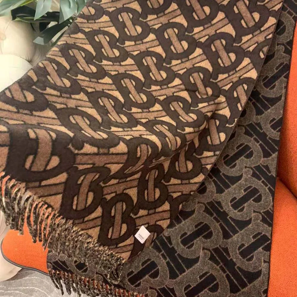 Burberry Monogram Cashmere Jacquard Scarf for Women in Brown