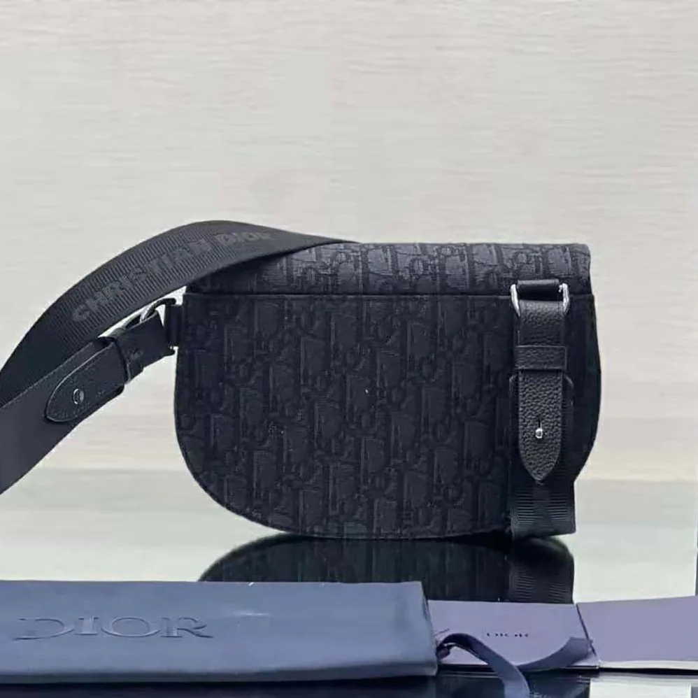 Dior Saddle Pouch Black Dior Oblique Jacquard for Men