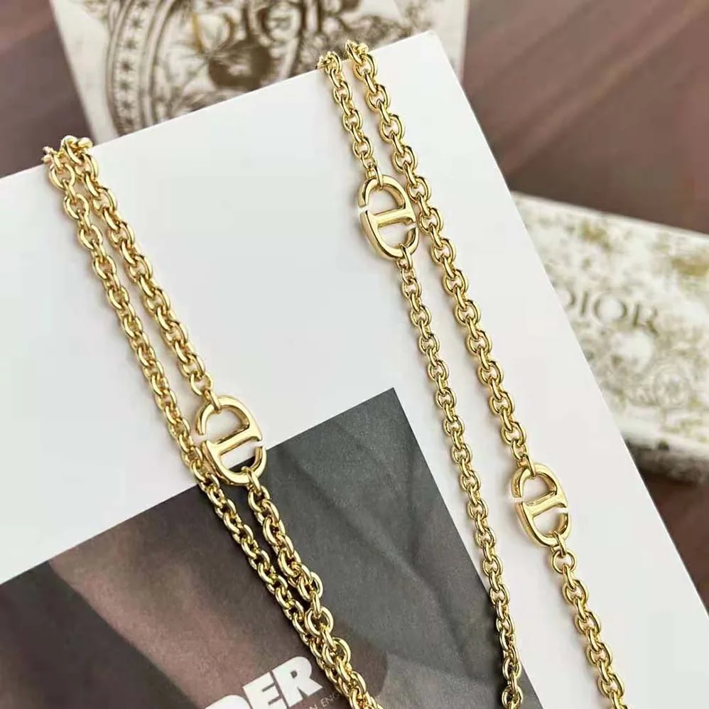 Dior 30 Montaigne Necklace Gold-Finish Metal and Sand Pink Lacquer for Women Dior 30 Montaigne Necklace Gold-Finish Metal and Sand Pink Lacquer for Women