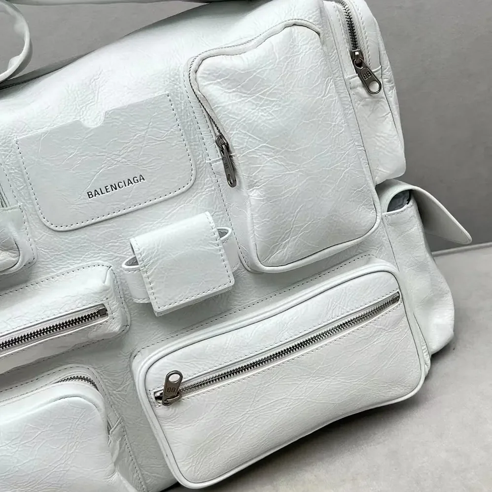 Balenciaga Superbusy Large Sling Bag in White for Women Balenciaga Superbusy Large Sling Bag in White for Women