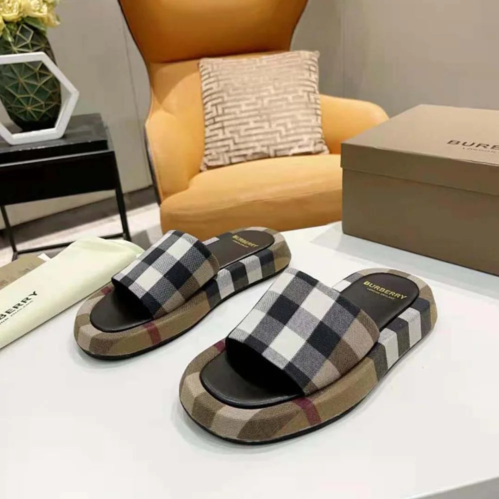 Burberry Check Cotton Slides Containing Organic Cotton for Women in Brown