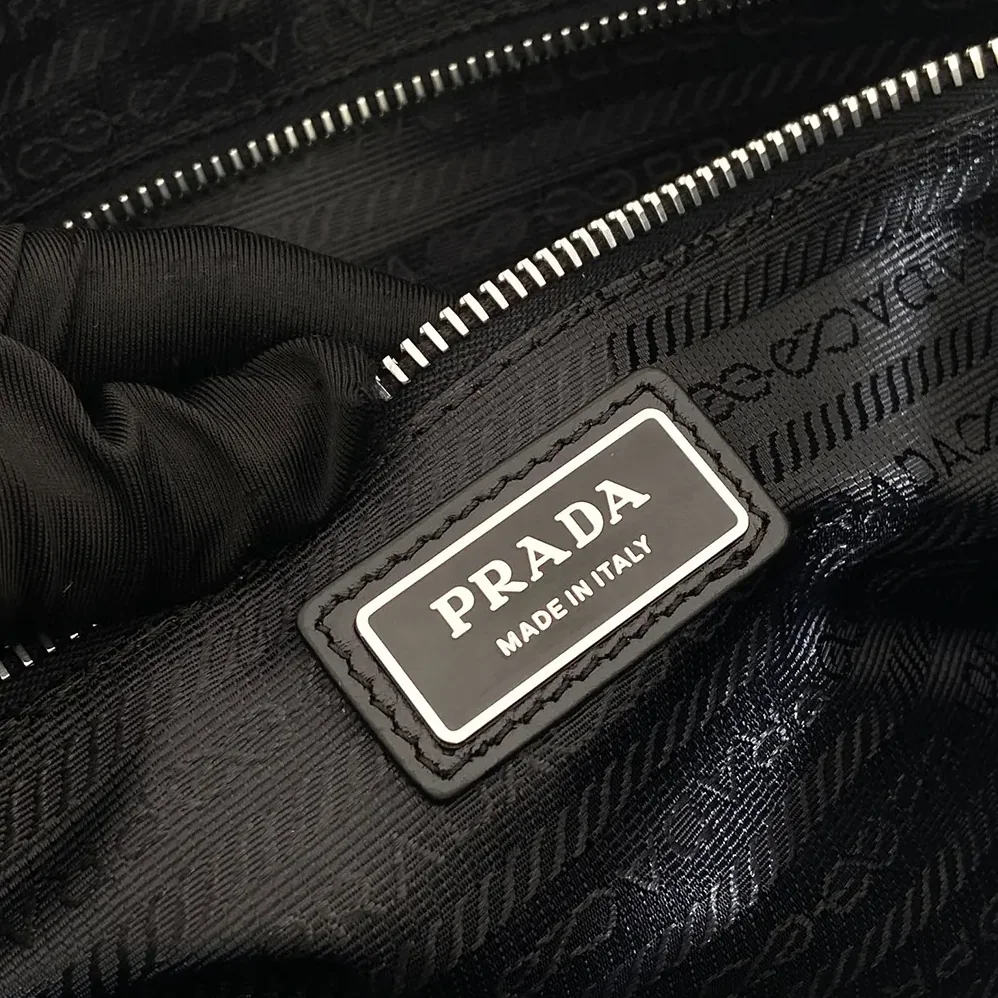 Prada Bonnie Leather Tote Bag for Unisex