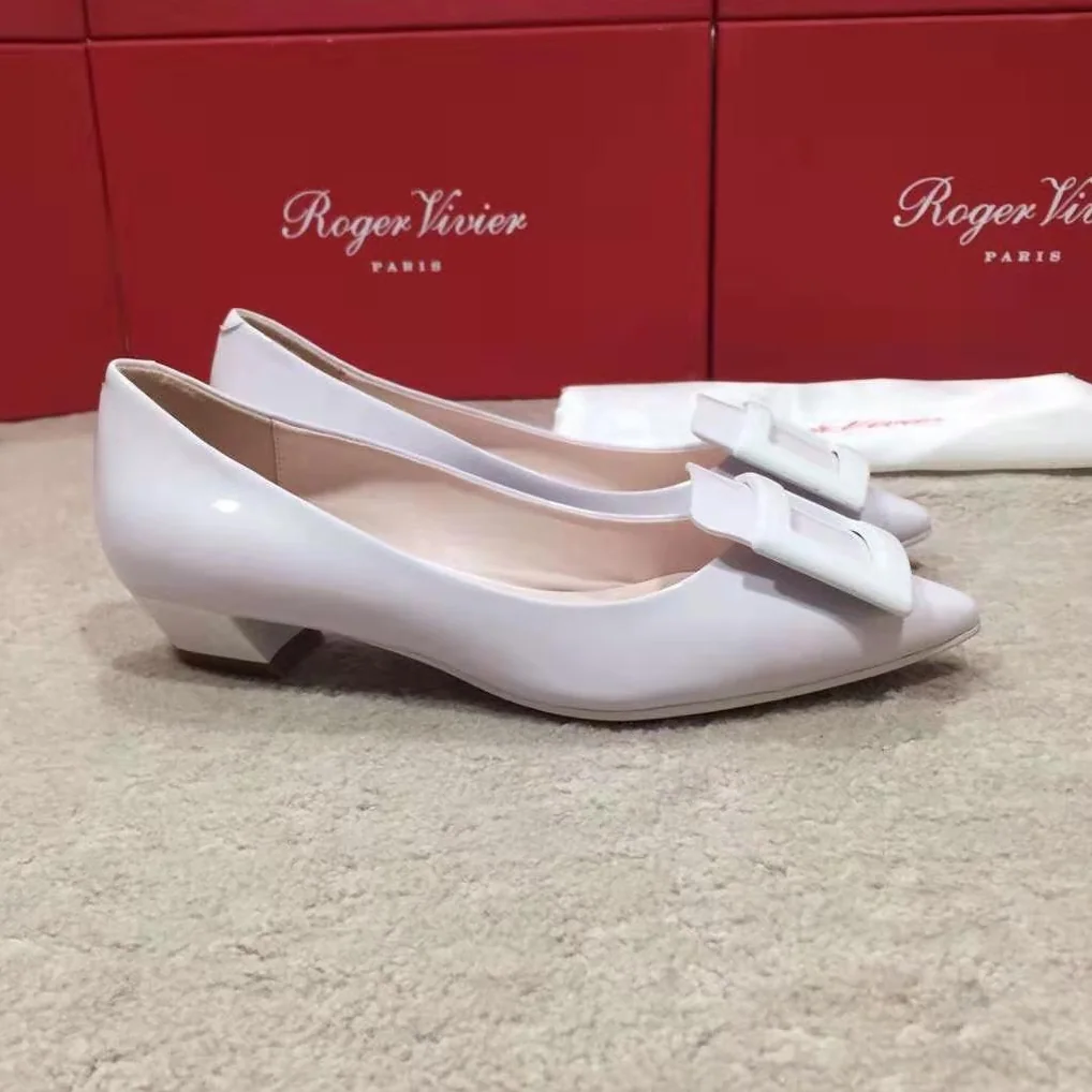 Roger Vivier Gommettine Ballerinas for Women in White Roger Vivier Gommettine Ballerinas for Women in White