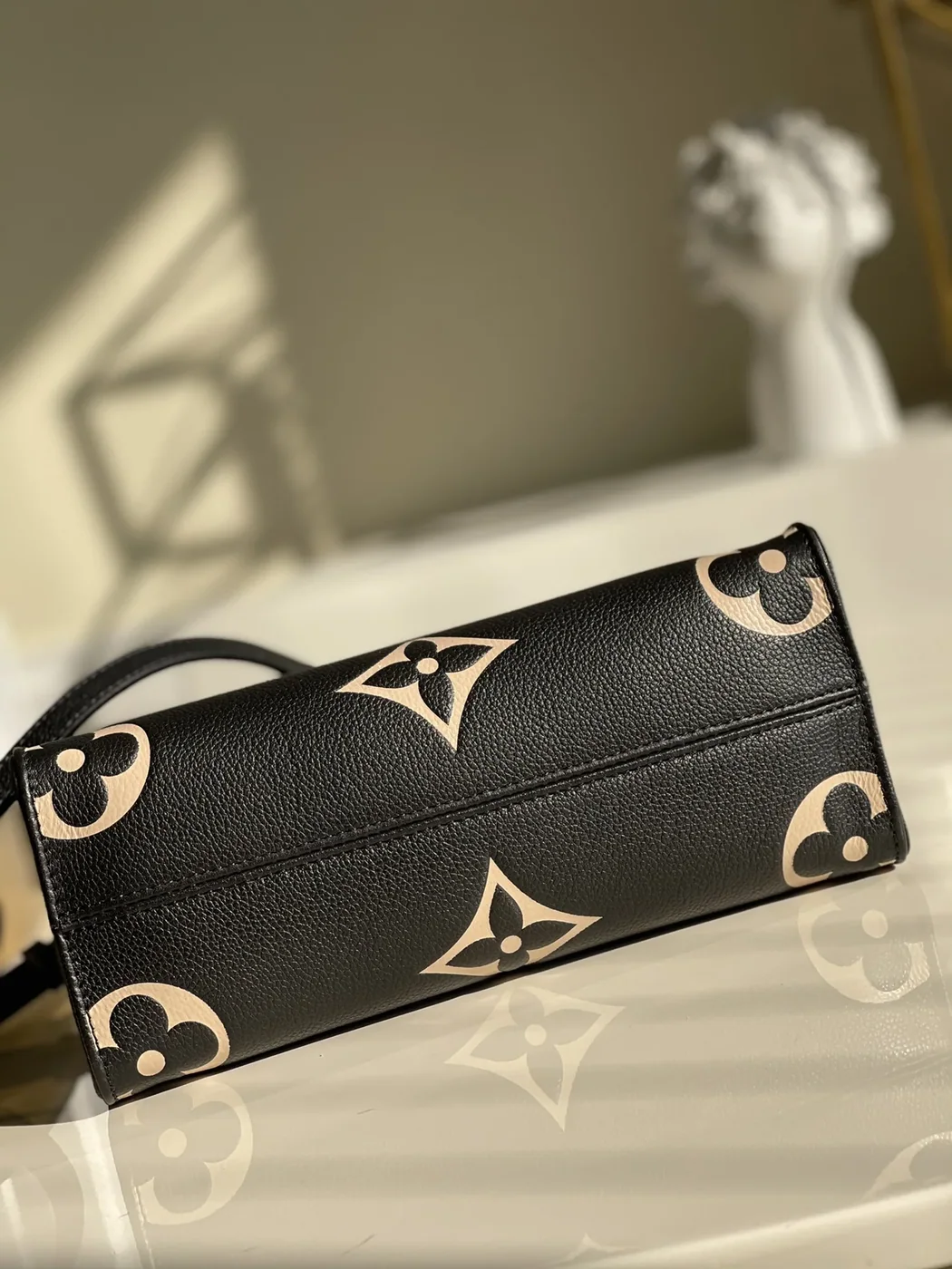 Louis Vuitton OnTheGo PM Tote Bag in Black Gold Hardware