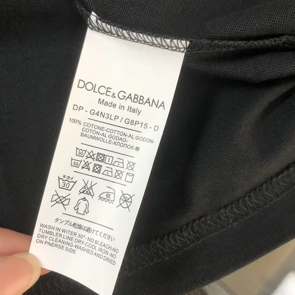 Dolce Gabbana D&G Short-sleeved T-shirt with DG Logo Print for Men in Black