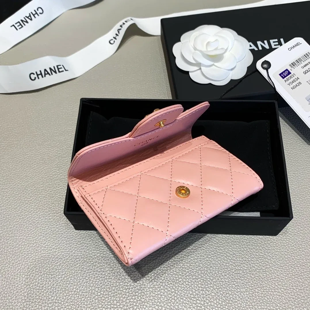 Chanel 2.55 Flap Card Holder / Gold Toned Hardware Light Pink Chanel 2.55 Flap Card Holder / Gold Toned Hardware Light Pink