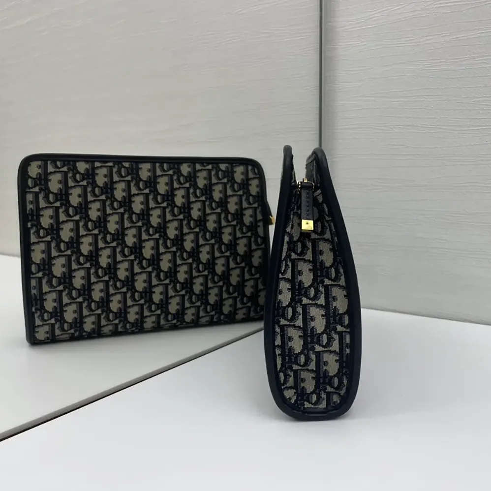 Dior 30 Montaigne Dea Pouch Blue Dior Oblique Jacquard for Women Dior 30 Montaigne Dea Pouch Blue Dior Oblique Jacquard for Women