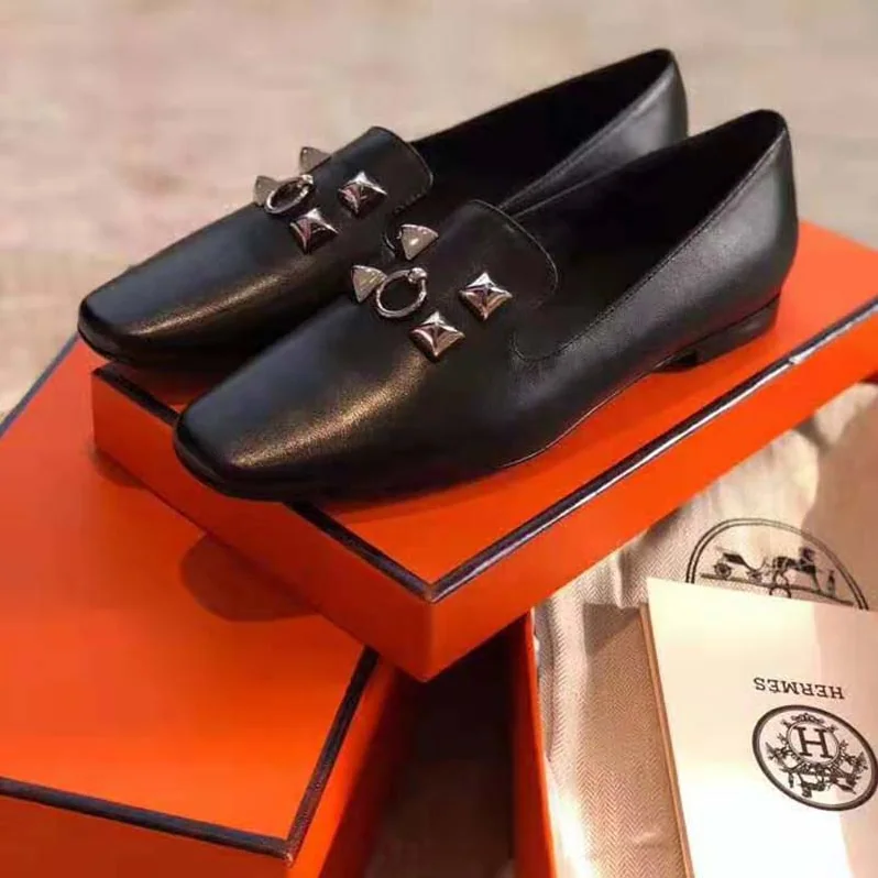 Hermes Subtil Ballerina in Goatskin with Square Toe for Women in Black