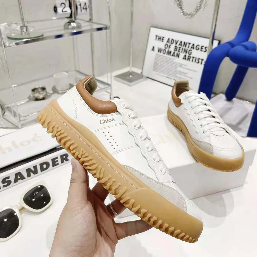 Chloe Franckie Low-Top Sneaker in Smooth Calfskin for Women Chloe Franckie Low-Top Sneaker in Smooth Calfskin for Women