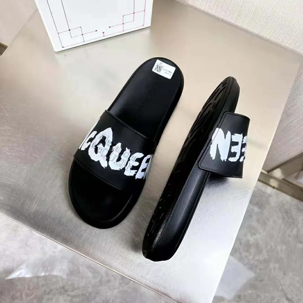 Alexander Mcqueen Mcqueen Graffiti Rubber Pool Slide in Black for Unisex in White