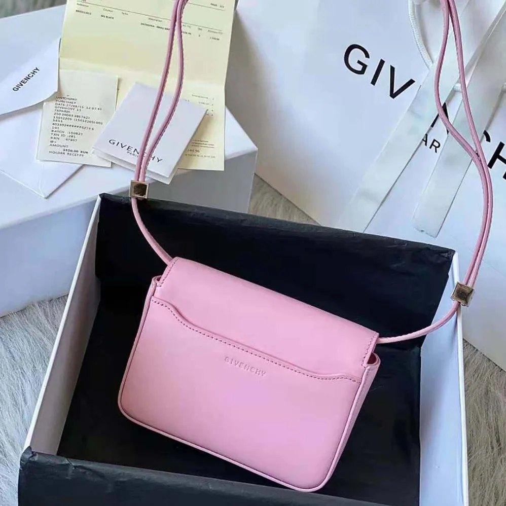 Givenchy Small 4g Bag in Box Leather for Women in Pink Givenchy Small 4g Bag in Box Leather for Women in Pink