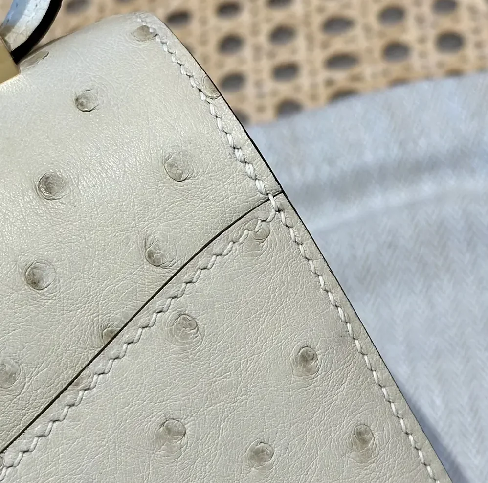 Hermes Constance 19 Bag Nata Ostrich Leather for Women in White/Gold Hermes Constance 19 Bag Nata Ostrich Leather for Women in White/Gold