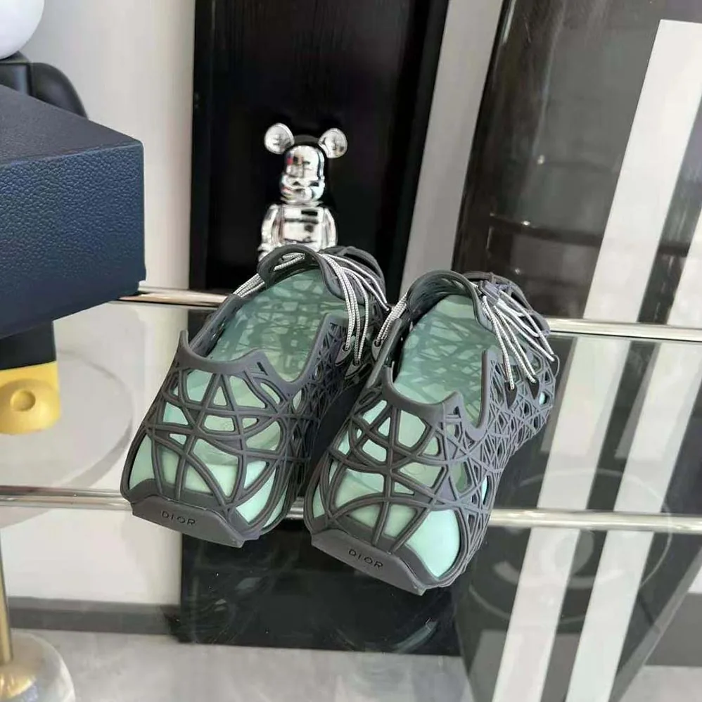 Dior Warp Sandal Anthracite Gray Cosmo Rubber with Warped Cannage Motif for Men