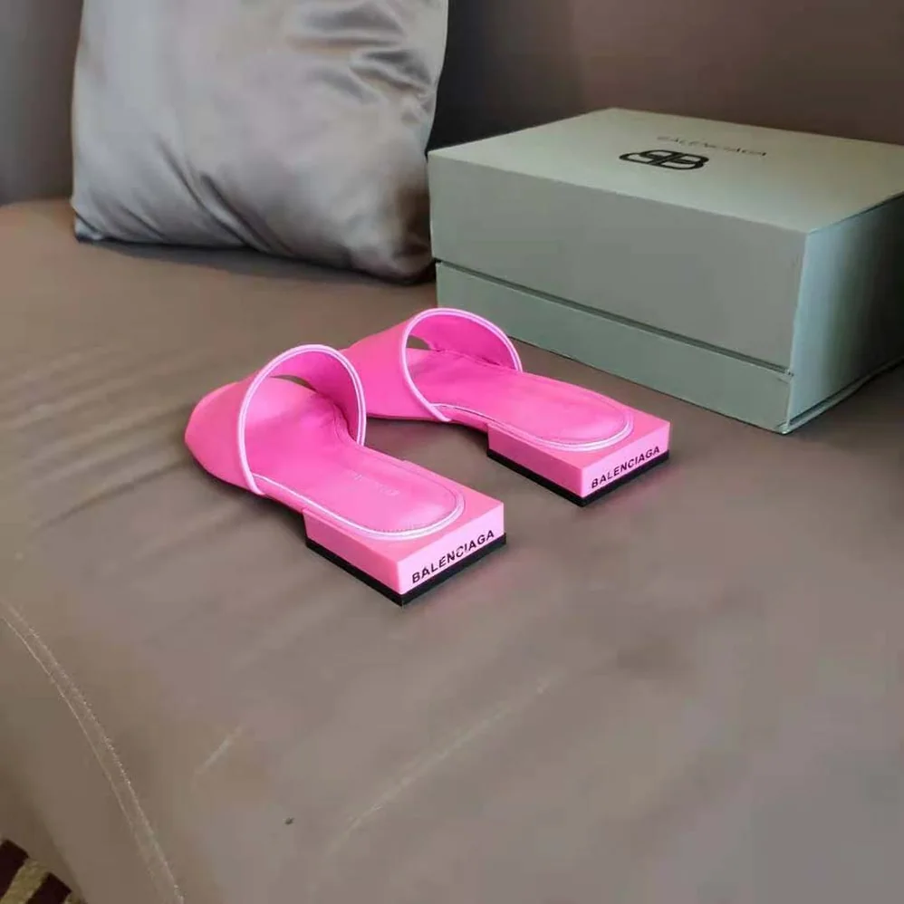 Balenciaga Box Mule in Pink Shiny Smooth Sheepskin for Women