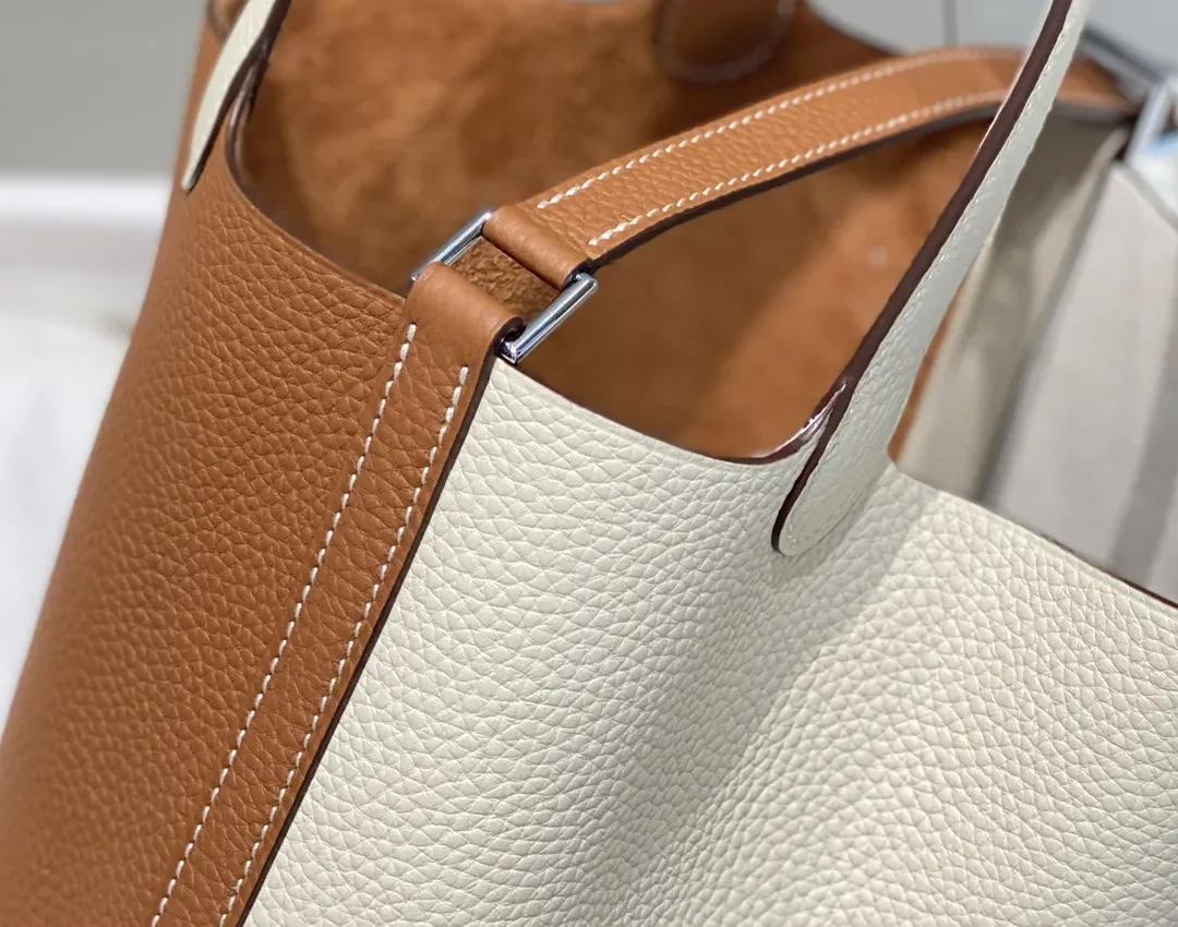 Hermes Picotin Lock 18 Bag Cream in Brown / Hermes Picotin Lock 18 Bag Cream in Brown /