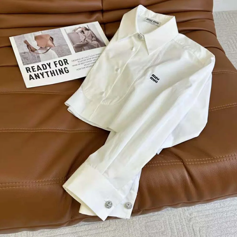 Miu Miu Poplin Shirt with Yarn-Embroidered Logo for Women in White Miu Miu Poplin Shirt with Yarn-Embroidered Logo for Women in White