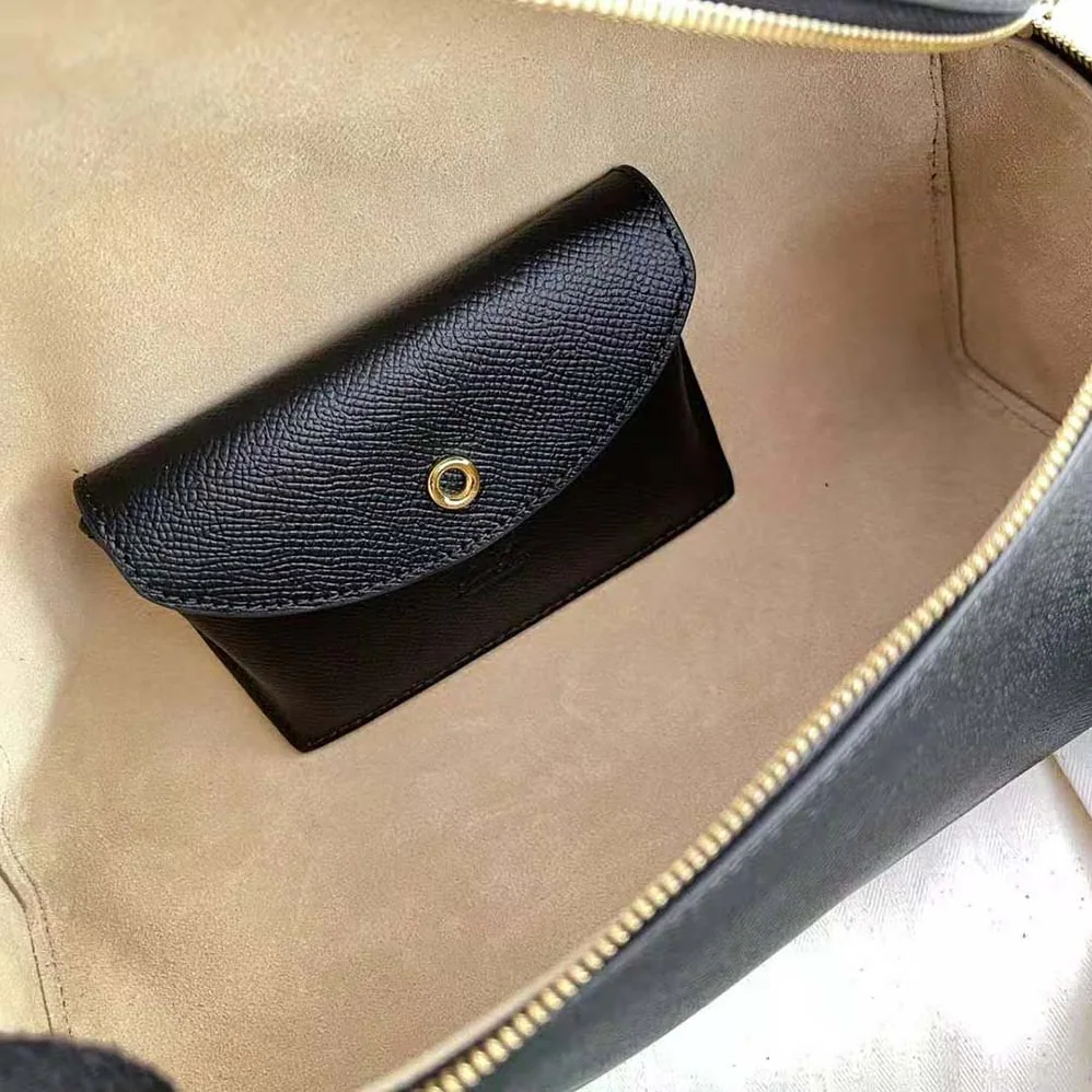 Loro Piana Extra Bag in Calfskin Leather for Women in Black Loro Piana Extra Bag in Calfskin Leather for Women in Black