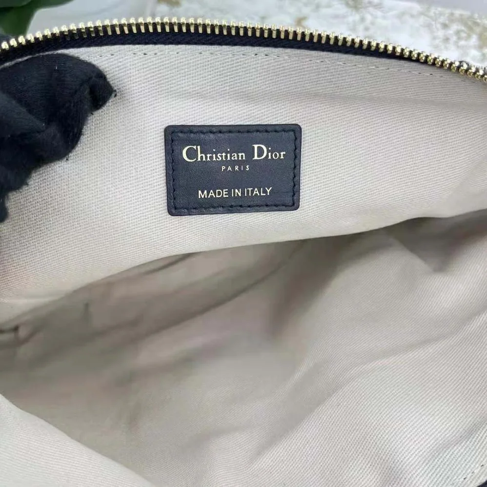Dior Diortravel Travel Kit Blue Dior Oblique Jacquard for Women