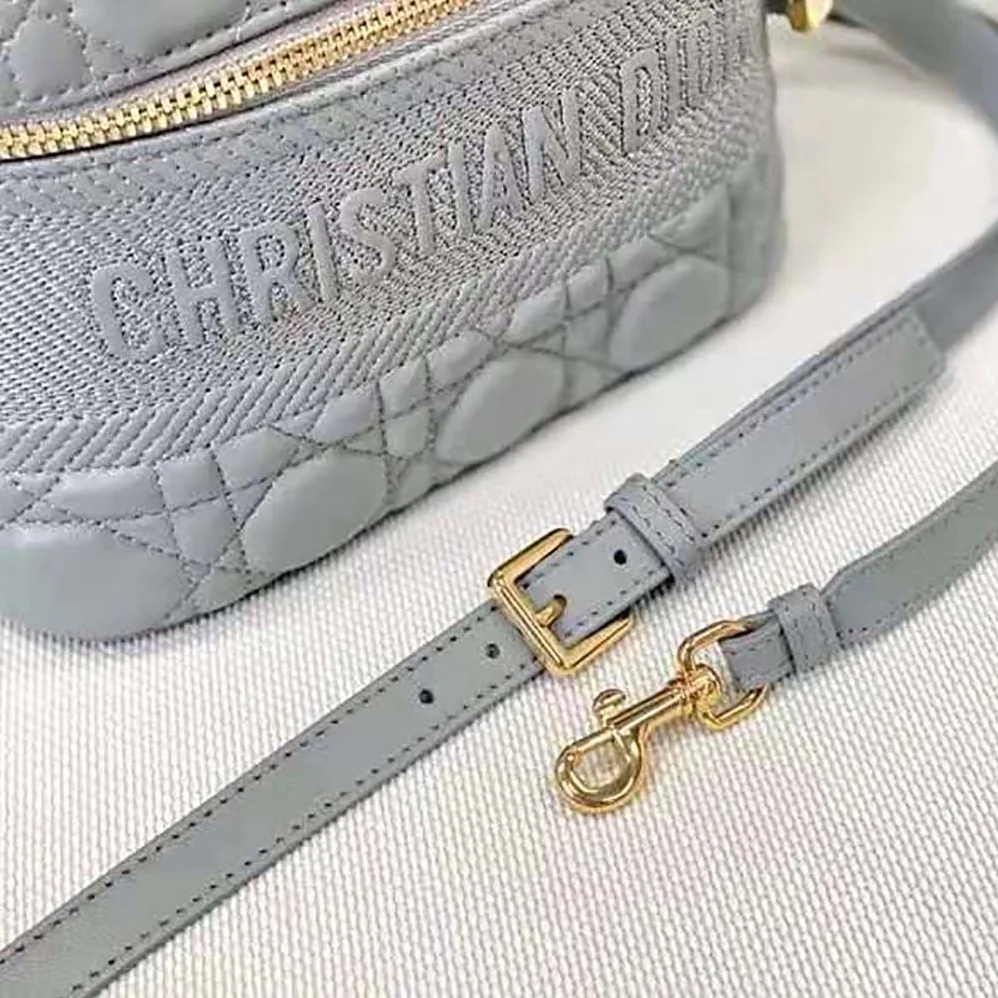 Dior Small Diortravel Vanity Case Cannage Lambskin for Women in Silver Dior Small Diortravel Vanity Case Cannage Lambskin for Women in Silver