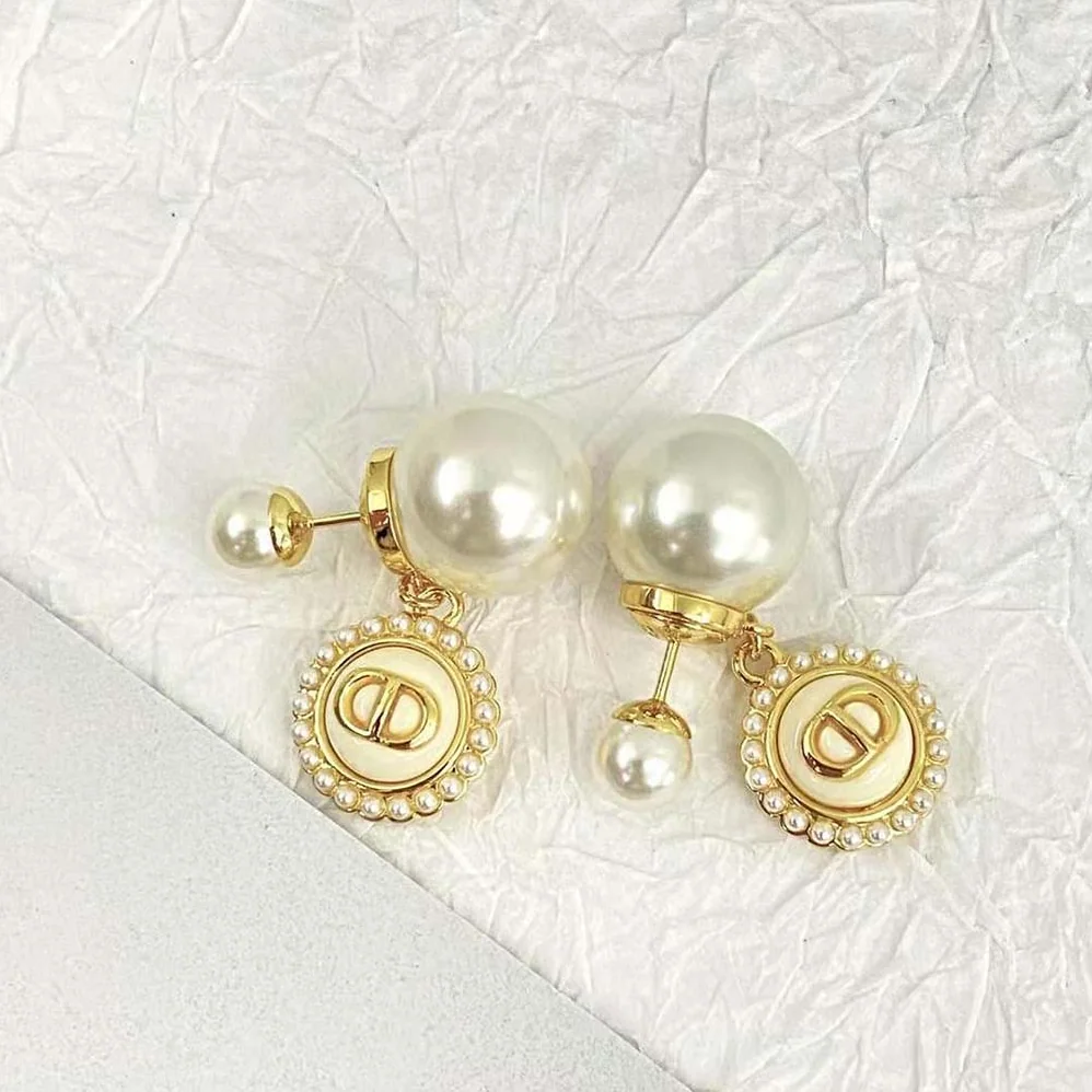 Dior Tribales Earrings Gold-Finish Metal with White Resin Pearls and Latte Glass for Women Dior Tribales Earrings Gold-Finish Metal with White Resin Pearls and Latte Glass for Women