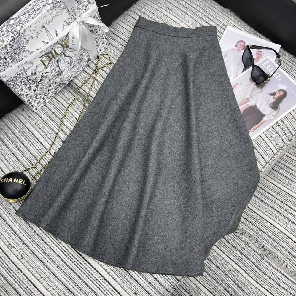 Dior Flared Mid-Length Skirt Gray Virgin Wool Tweed for Women Dior Flared Mid-Length Skirt Gray Virgin Wool Tweed for Women