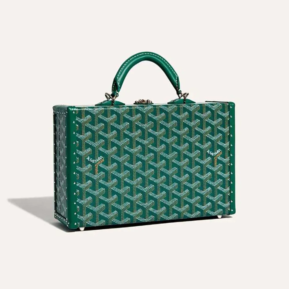 Goyard Sac Malle Grand Hôtel in Goyardine Canvas & Clamecy Calfskin for Women in Green Goyard Sac Malle Grand Hôtel in Goyardine Canvas & Clamecy Calfskin for Women in Green