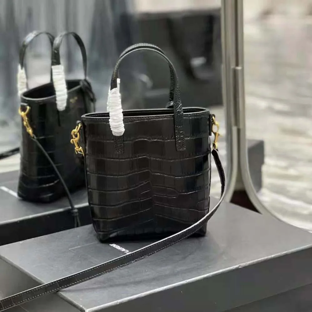 Saint Laurent YSL Saint Laurent Paris Mini Toy Shopping in Crocodile for Women in Embossed Leather Saint Laurent YSL Saint Laurent Paris Mini Toy Shopping in Crocodile for Women in Embossed Leather