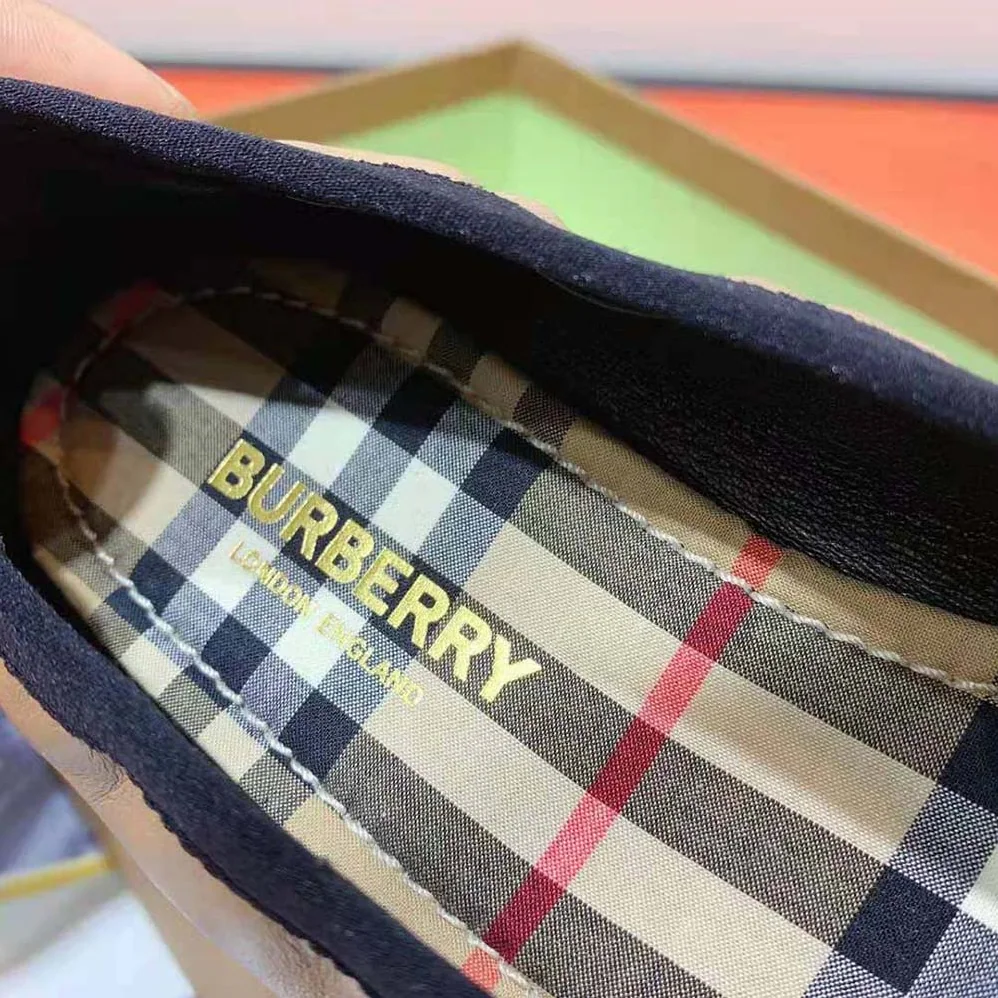 Burberry Logo Detail Vintage Check Cotton Ballerinas for Women in Sandy Burberry Logo Detail Vintage Check Cotton Ballerinas for Women in Sandy