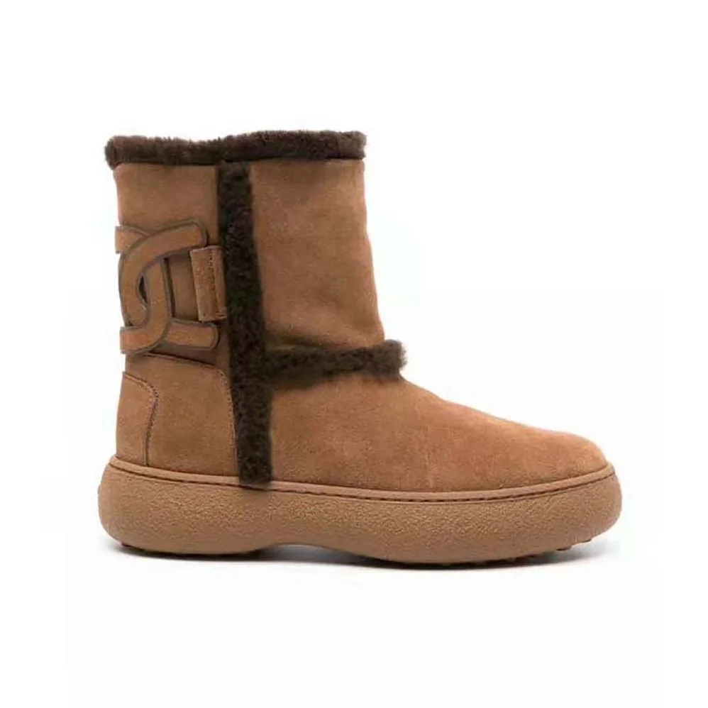 TODS Tod's W. G. Ankle Boots in Suede for Unisex in Brown