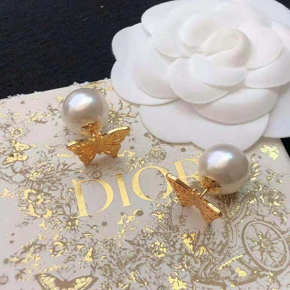 Dior Tribales Earrings Gold-Finish Metal and White Resin Pearls for Women Dior Tribales Earrings Gold-Finish Metal and White Resin Pearls for Women