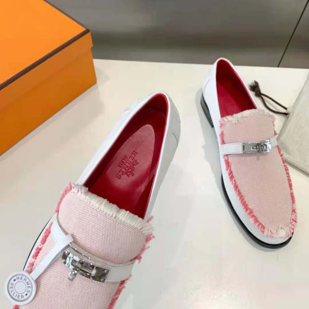 Hermes Destin Loafer in Calfskin Leather for Women in Pink Hermes Destin Loafer in Calfskin Leather for Women in Pink