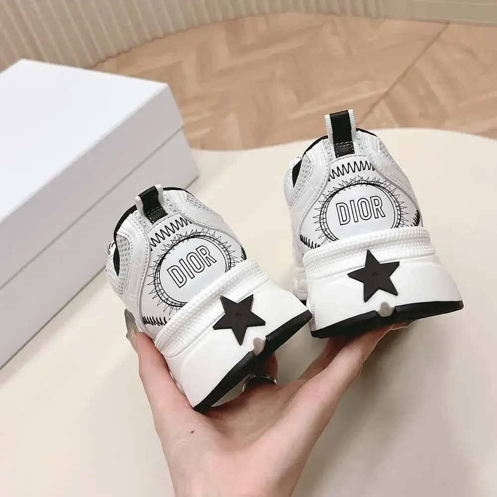 Dior Chrono Sneaker White and Black Mesh with Leather for Women in Effect Panels Dior Chrono Sneaker White and Black Mesh with Leather for Women in Effect Panels