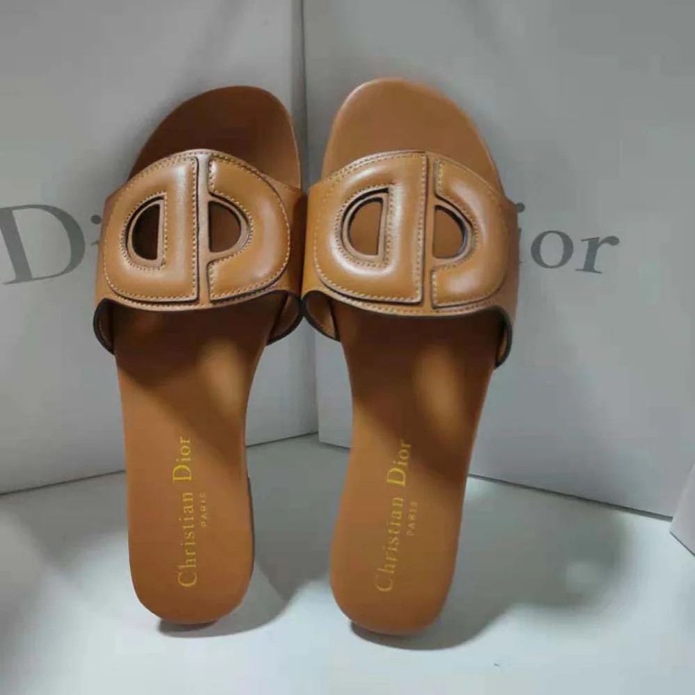 Dior D for Women in club Slide Camel Calfskin Dior D for Women in club Slide Camel Calfskin