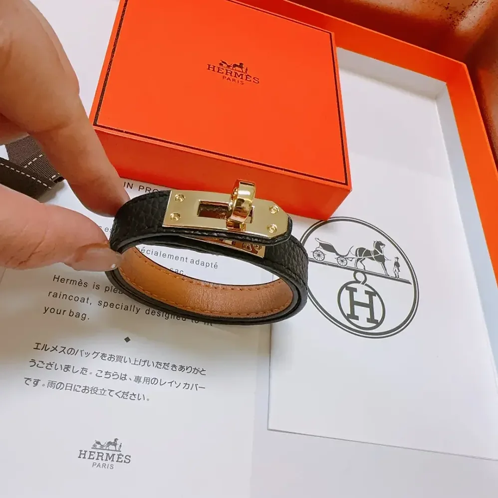 Hermes Kelly Double Tour Bracelet for Unisex