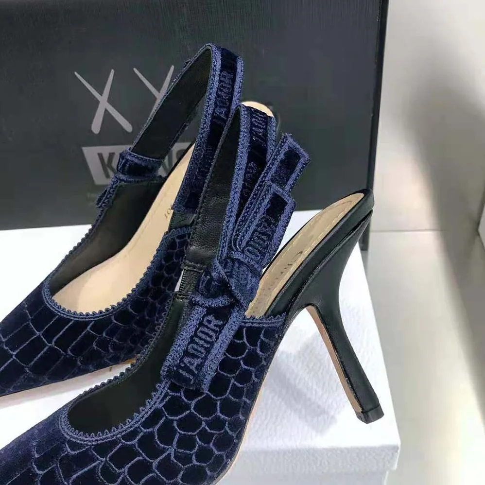 Dior J'Adior Slingback Pump Deep Crocodile-Effect Embroidered Velvet for Women in Blue Dior J'Adior Slingback Pump Deep Crocodile-Effect Embroidered Velvet for Women in Blue