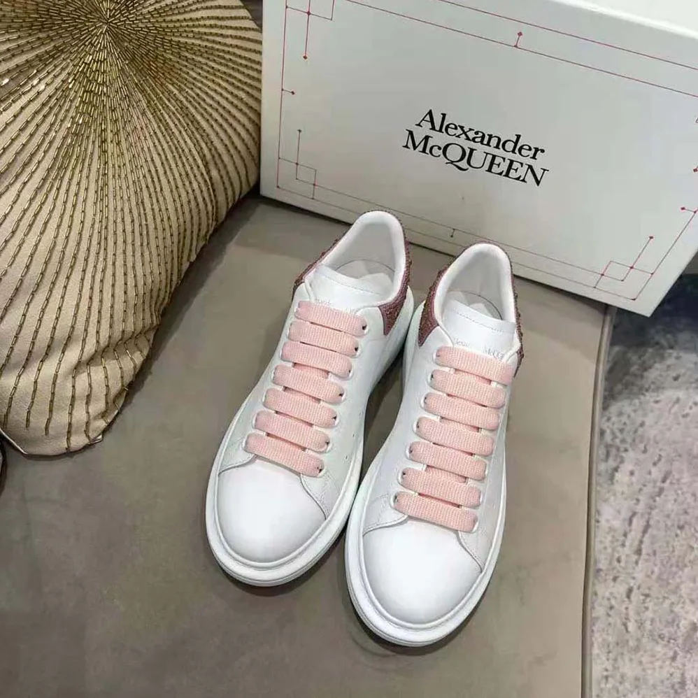 Alexander Mcqueen Oversized Sneaker in Calf Leather for Women in Pink Alexander Mcqueen Oversized Sneaker in Calf Leather for Women in Pink