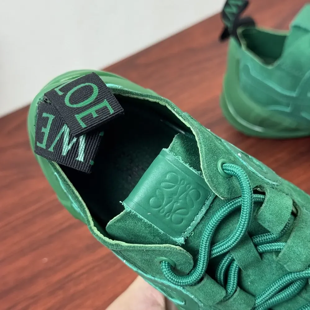 Loewe Grip Sneaker in Calfskin Suede for Unisex in Jungle Green