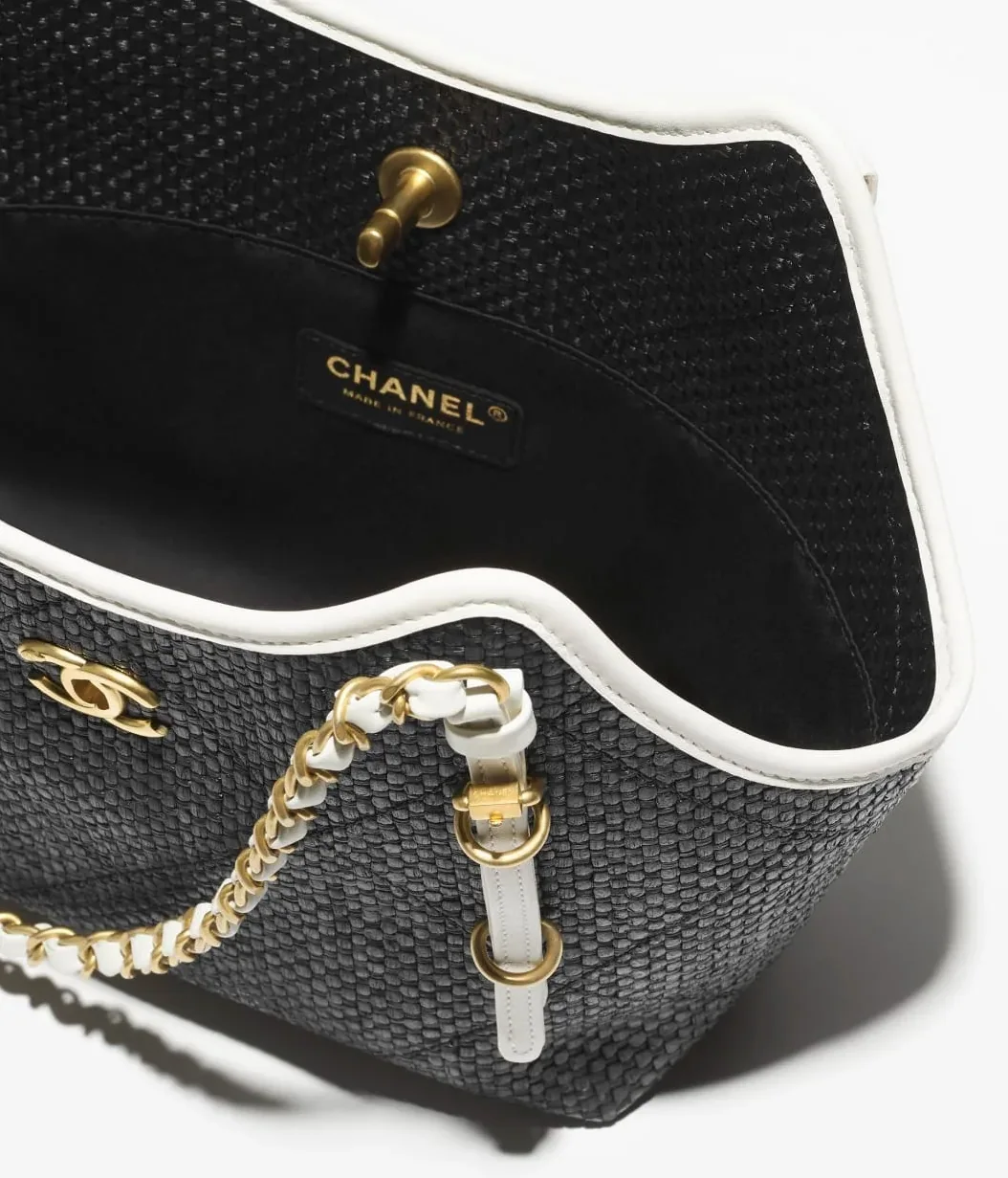 Chanel Small Shopping Bag Black Raffia /