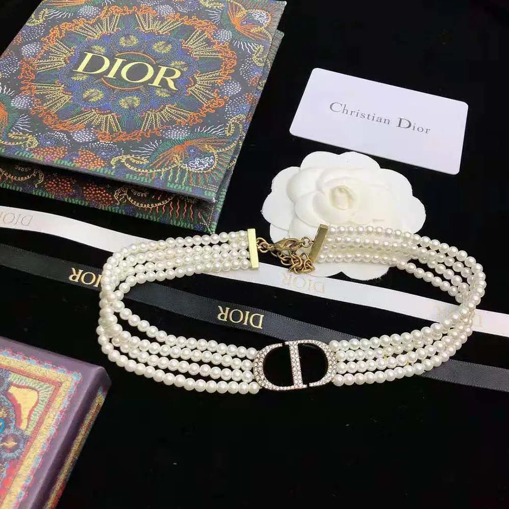 Dior 30 Montaigne Choker Antique Gold for Women in Finish Metal