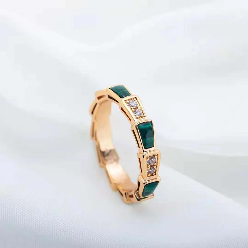 Bvlgari Use of Unconventional Materials Serpenti Viper Ring for Women in Green