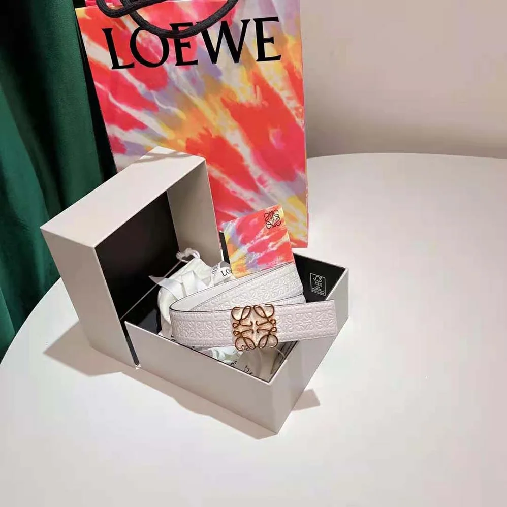 Loewe Anagram Belt in Silk Calfskin for Women in White Loewe Anagram Belt in Silk Calfskin for Women in White