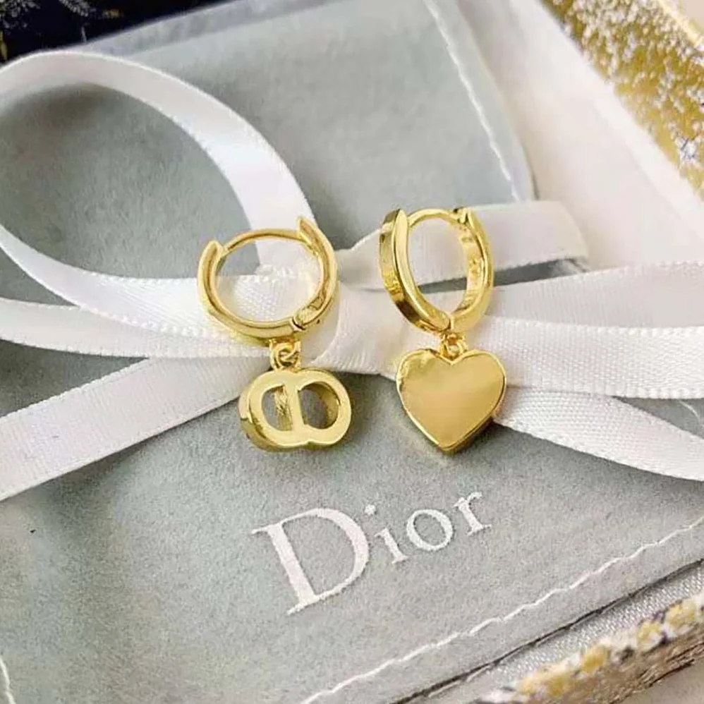 Dior Clair D Lune Earrings Gold for Women in Finish Metal Dior Clair D Lune Earrings Gold for Women in Finish Metal